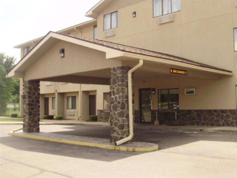 Quality Inn & Suites Warren Kültér fotó