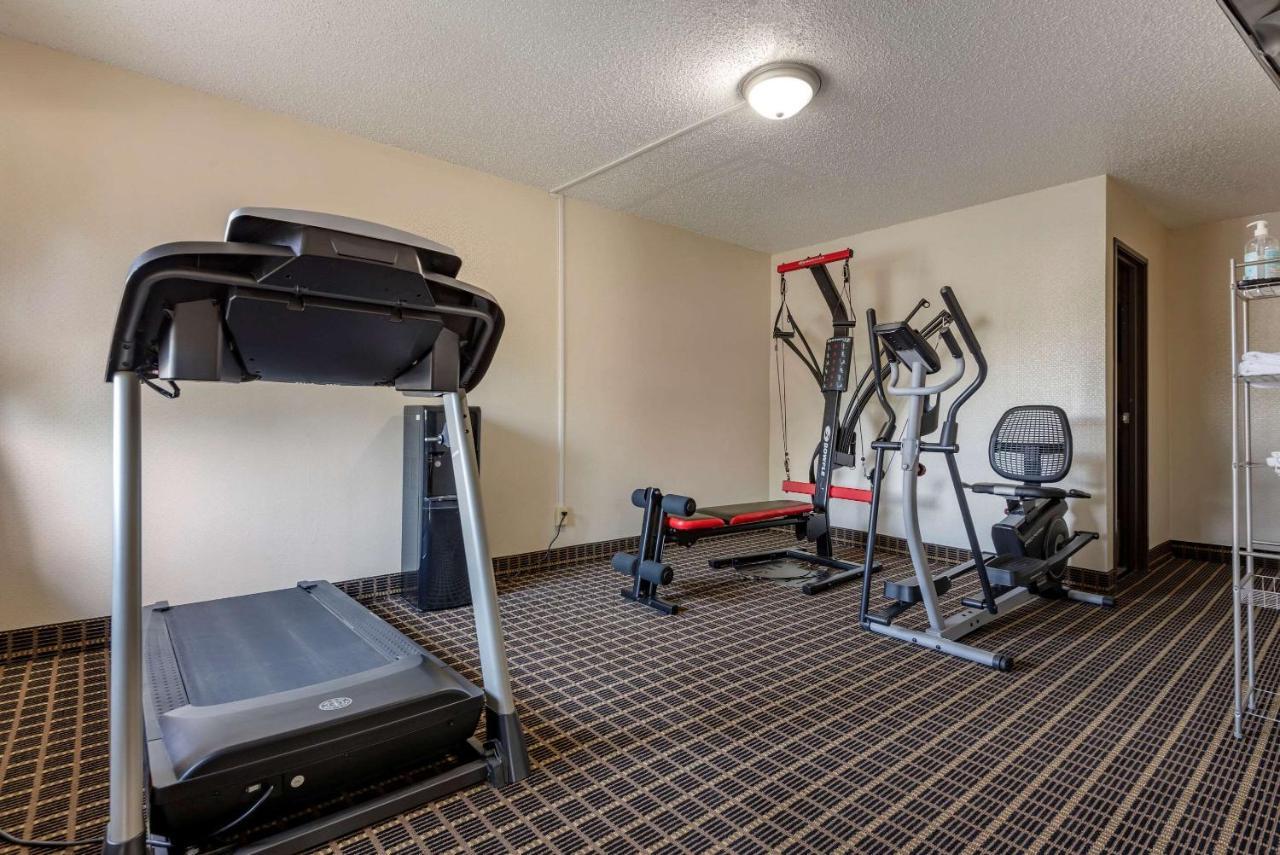 Quality Inn & Suites Warren Kültér fotó