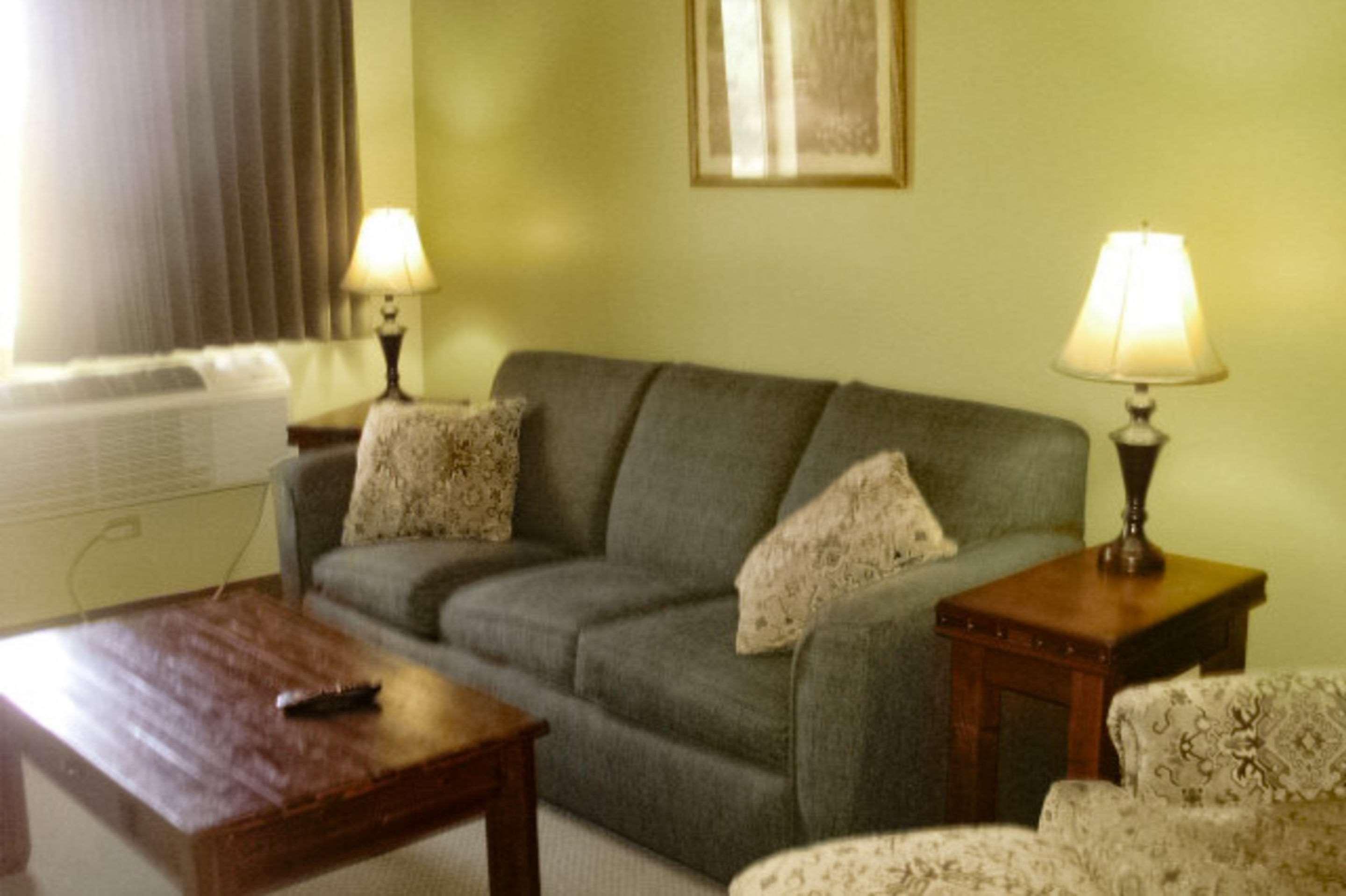 Quality Inn & Suites Warren Kültér fotó